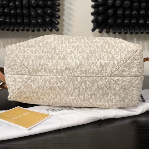 Michael Kors Rhea Signature Logo Slim Backpack in Vanilla/Acorn - Picture 9 of 15